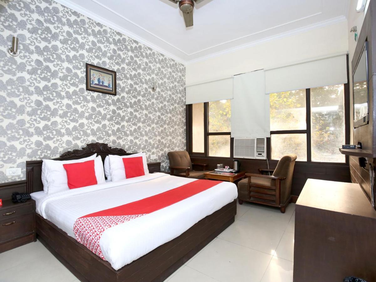 Hotel City Paradise Chandīgarh Buitenkant foto