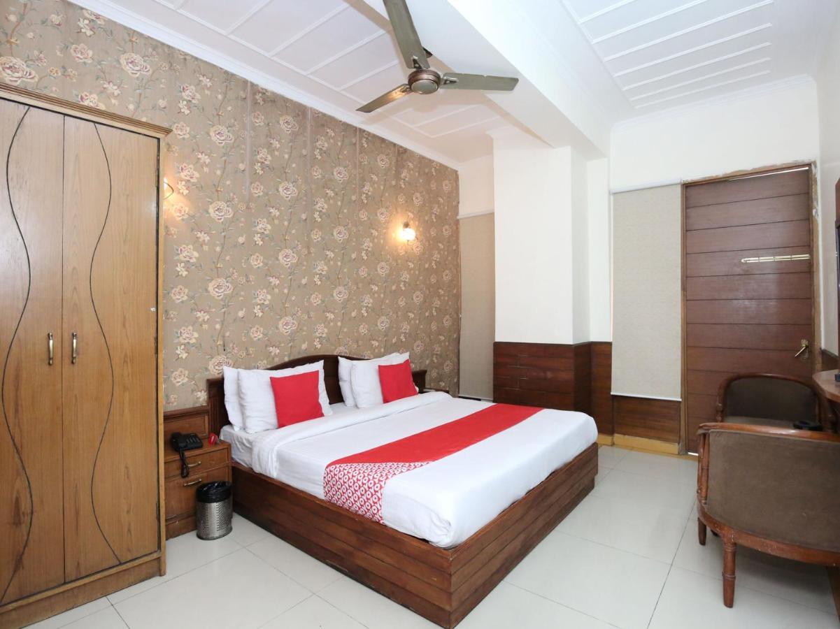 Hotel City Paradise Chandīgarh Buitenkant foto