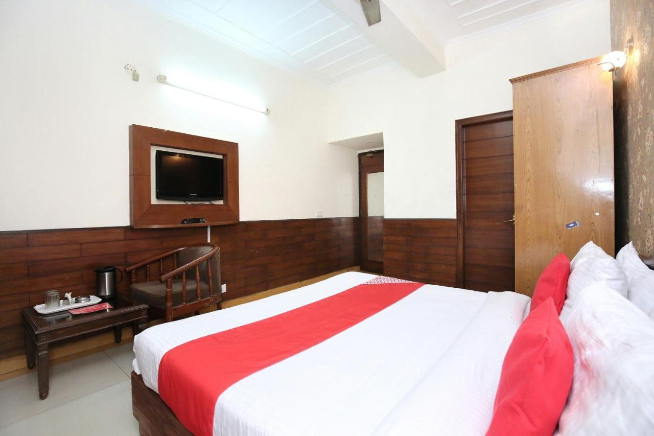Hotel City Paradise Chandīgarh Buitenkant foto