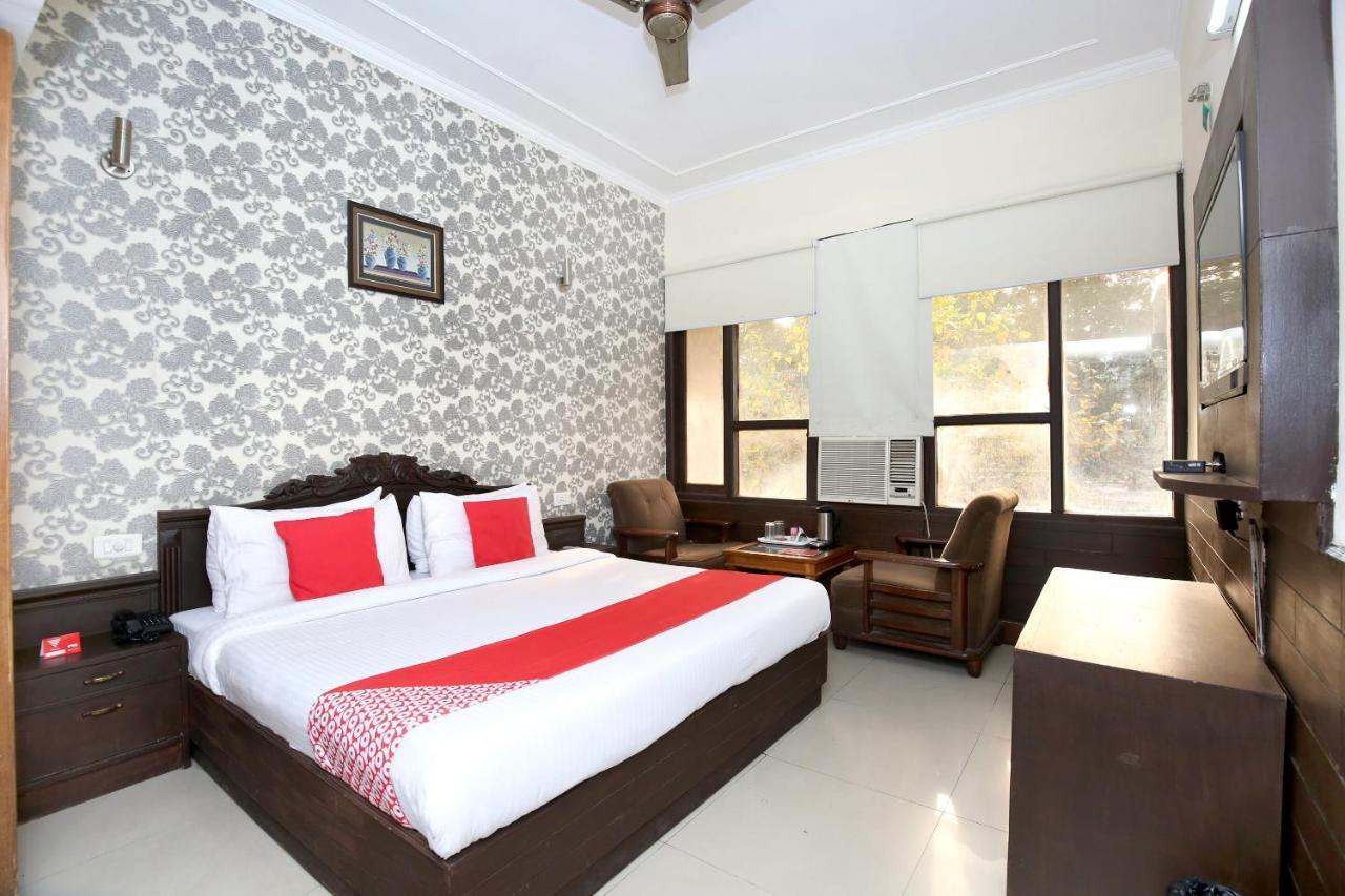 Hotel City Paradise Chandīgarh Buitenkant foto
