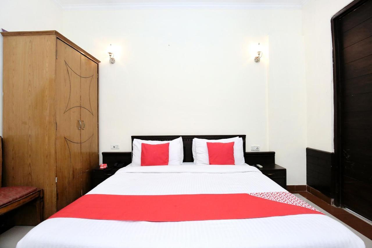 Hotel City Paradise Chandīgarh Buitenkant foto