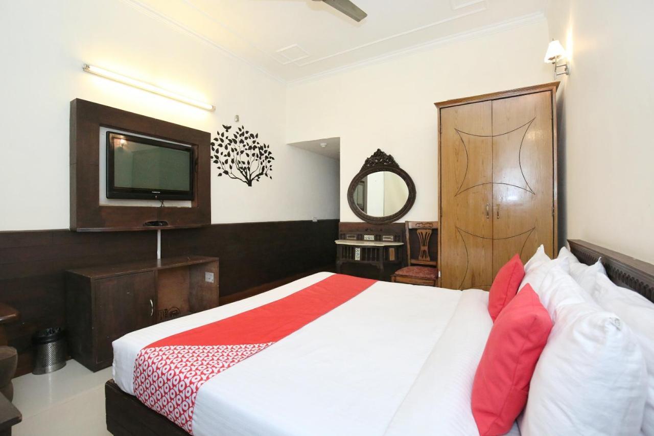 Hotel City Paradise Chandīgarh Buitenkant foto