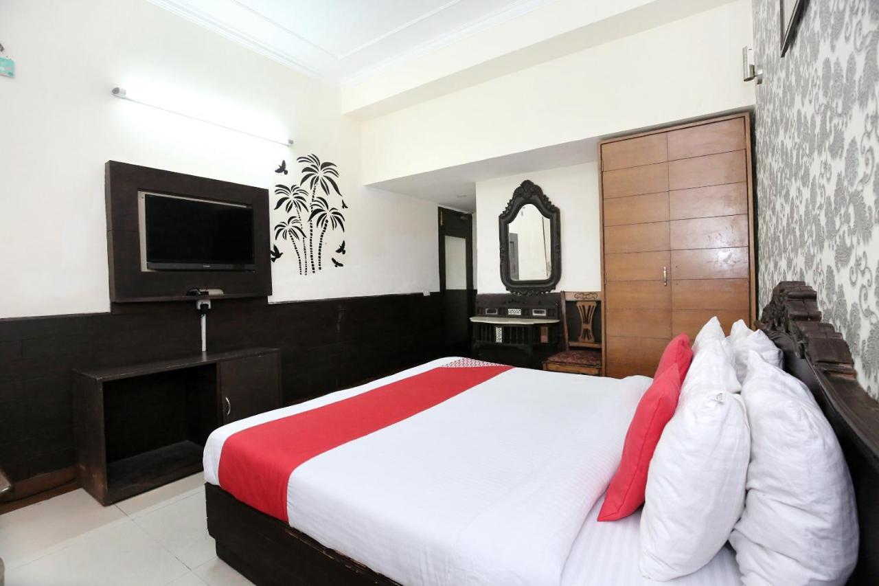 Hotel City Paradise Chandīgarh Buitenkant foto