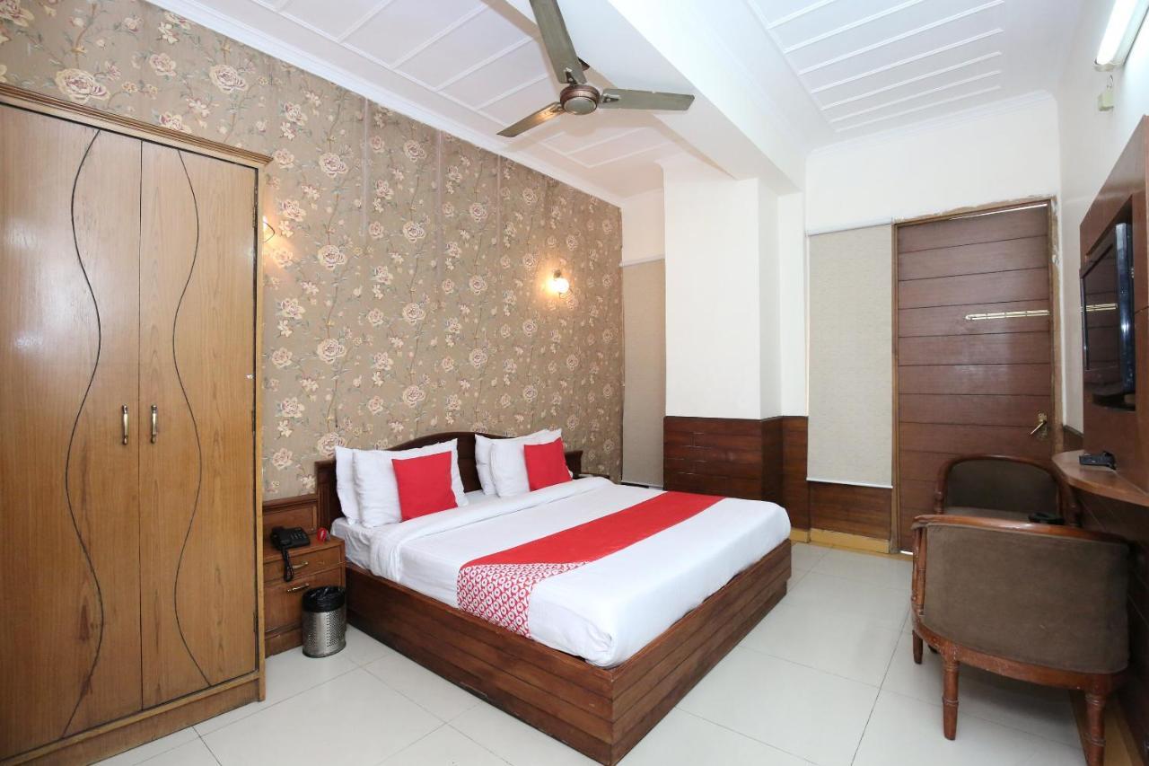 Hotel City Paradise Chandīgarh Buitenkant foto